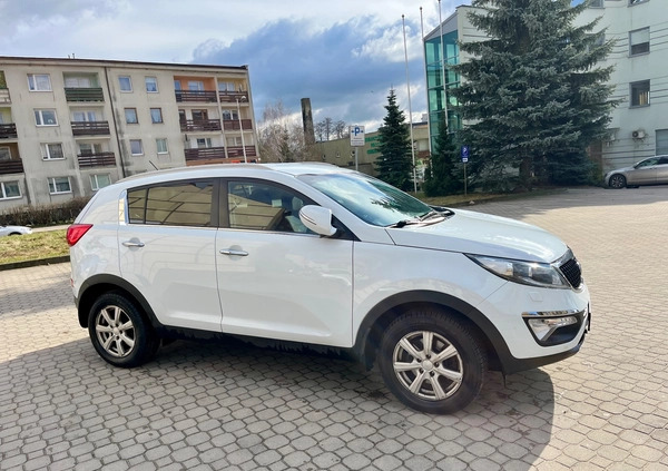 Kia Sportage cena 50900 przebieg: 202000, rok produkcji 2015 z Mława małe 106